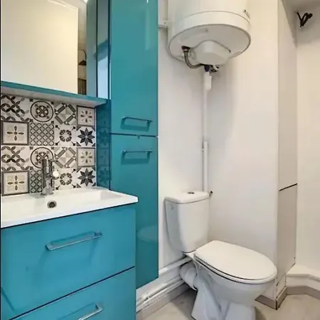 Moderne A Avec Terrasse De 21 M²